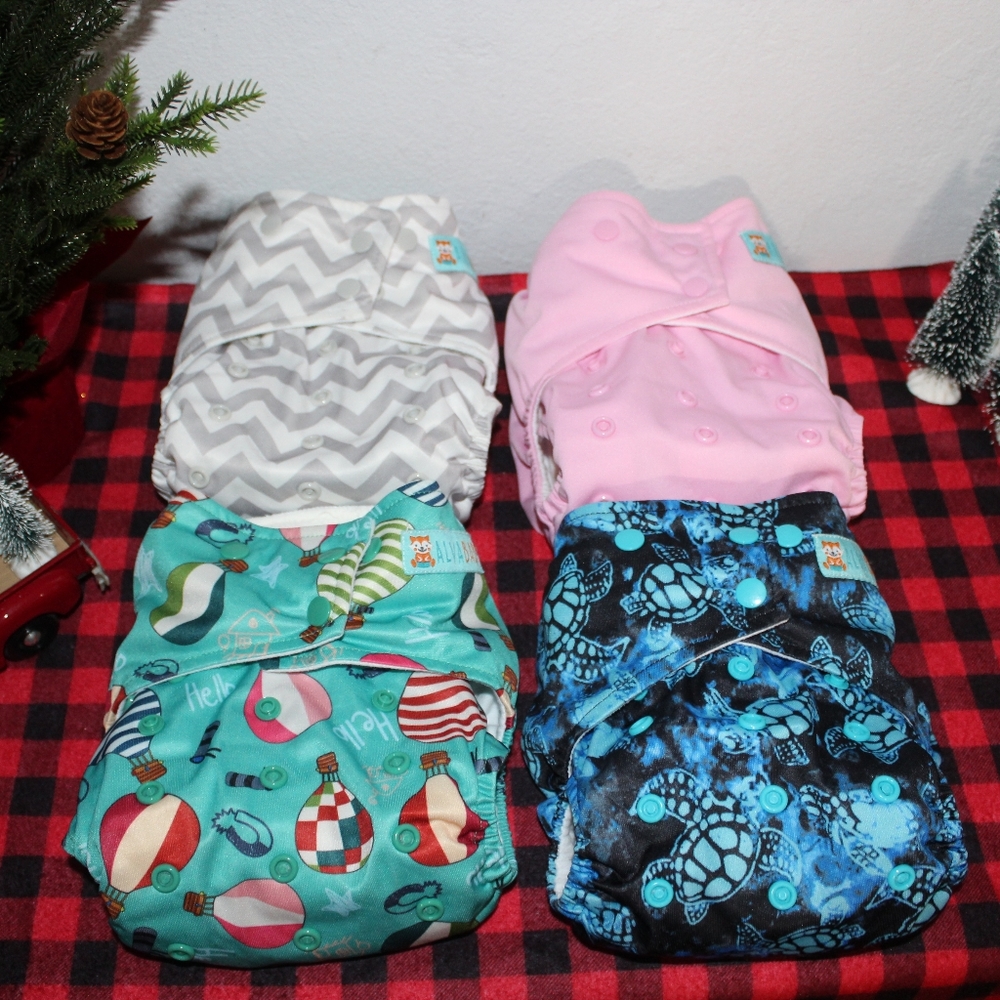 Alva Baby AI2 diapers with 13 inserts with snaps